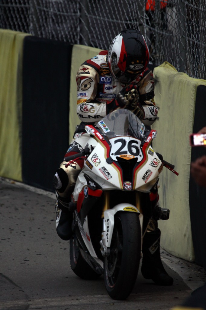 in-memory-of-luis-carreira-macau-2012